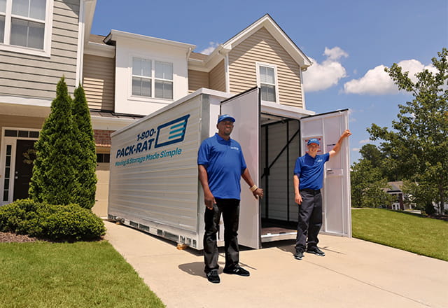 Movers vs. Portable Storage: Which is the Right Choice for Your Needs?